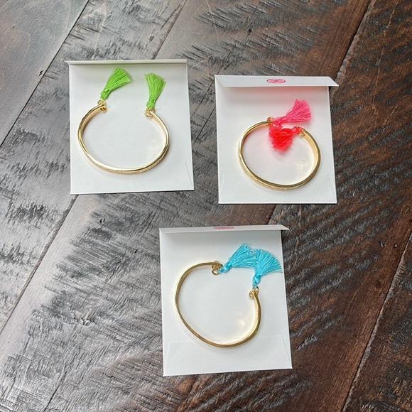 Lilly Pulitzer Set of 3 Stacking Cuff Bracelets with Tassel - NWOT - Picture 9 of 15
